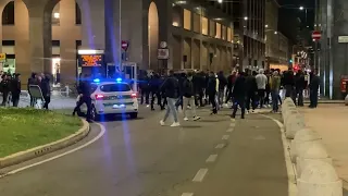 La notte degli ultras a Varese: violenze, insulti ai tifosi del Napoli e a Maradona