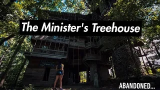 Exploring WORLD'S LARGEST TREEHOUSE - (Abandoned!)