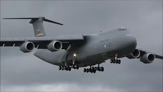 C 5M Galaxy tries to land in strong crosswinds at RAF Mildenhall, 30/10/2021. Reach 109, 87-0031.