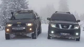 Nissan PATHFINDER vs MITSUBISHI L200  OFF ROAD @TURKEY :D :D Karda çocuklar gibi eğlendik :D :D :D