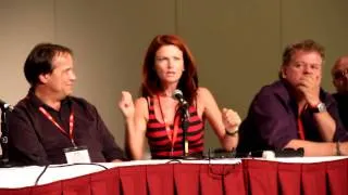 Gabrielle Fitzpatrick answering my question, Power Morphicon 2012