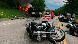 Подборка аварий 2020 Мотоциклистов на дороге! Moto Crash