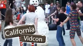 Scary Snowman Invades Vidcon & Creates Chaos