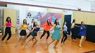 Bollywood Dance Classes Kolkata | Ek To Kam Zindagani | Debamita Dance Choreography Shuffle Street