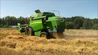 Žatva pšenice 2017 John Deere W330