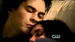 The Vampire Diaries - 2x22 - Damon and Elena kiss