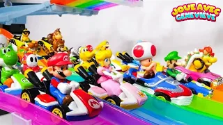 Hot Wheels Route Arc-en-ciel Mario Kart — Vidéos d’apprentissage pour les enfants !