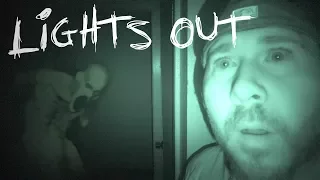 LIGHTS OUT CHALLENGE IN HAUNTED SERIAL KILLER'S HOUSE | OmarGoshTV