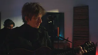 Spoon - "A Face In The Crowd" (Tom Petty Cover)