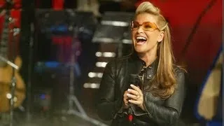 Anastacia - "Left Outside Alone" at Stasera Pago Io Revolution 2004