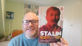 Stalin: Waiting for Hitler 1929-1941 by Stephen Kotkin. A review and analysis.