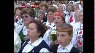 Latvijā (XX Dziesmu svētki, 1990)