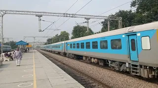 Chandigarh New Delhi Shatabdi Express 12046 crossing Sonipat Junction at full speed