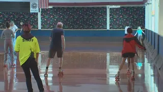 New chaperone rule in effect at the Oaks Park roller skating rink