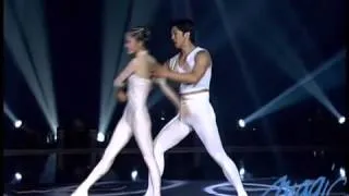 Guang Dong   Pas de deux   LE PLUS GRAND CABARET DU MONDE   YouTube