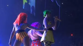 Katy Perry I`m Walking on Air Live Montreal 2014 HD 1080P