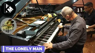 The lonely man theme (Incredible Hulk), numa releitura extremamente sensível e sutil do Uhlik!