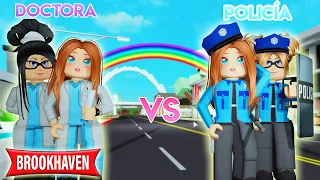 ¡MAMÁ DOCTORA VS MAMÁ POLICÍA EN BROOKHAVEN! 🏠 // ROBLOX