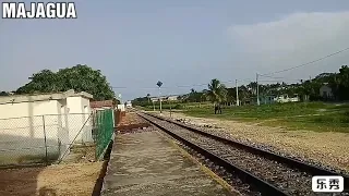 Sole Budd RDC survivor No 2301 now as presidential car westbound through Majagua Aug 2020