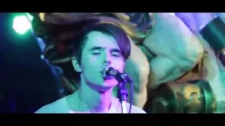 STRIKNAIN - TV Is Dead (live 2015)