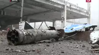 Украинская армия из танков обстреляла поселок Спартак в Донецкой области Новости Сегодня 10 04 2015