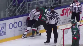 Colton Gillies v Mikhail Sidorov