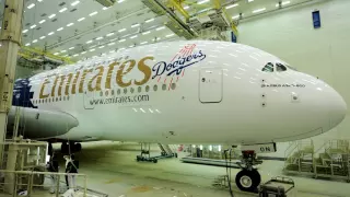 Timelapse painting of Los Angeles Dodgers A380 | Emirates Airline