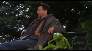 The Great Muppet Caper - Kermit and Miss Piggy Fight!