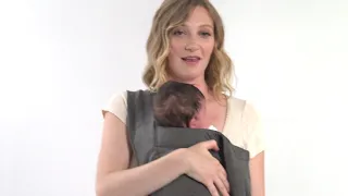 How Do I fit a Newborn in the Embrace Carrier? (less than 23 in) | Ergobaby