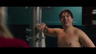 baywatch (2017) funny moment- actually not good