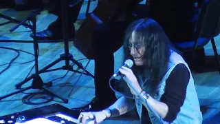 ken hensley circle of hands