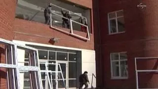 Aufräumarbeiten nach Meteoritenregen in Russland (Ohne Worte), EBRU TV