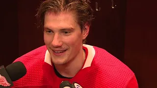 Elmer Söderblom talks adapting to Red Wings during preseason, aim to make team