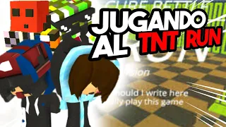 KoGaMa-jugando al TNT RUN-