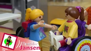 Playmobil Film "Greta im Rollstuhl nach Hause"Familie Jansen / Kinderfilm / Kinderserie/Youtube Kids