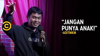 Adit MKM : Solusi untuk mengatasi kemiskinan adalah... | Stand-Up Asia: Jakarta #27