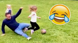 COMEDY FOOTBALL & FUNNIEST FAILS (TRY NOT TO LAUGH)