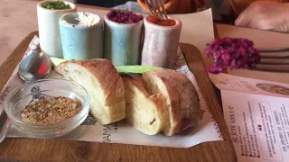 Еда в Киеве. Пузата хата и грузинский ресторан «мамаманана»