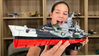 Cobi Bricks Battleship Tirpitz Features!