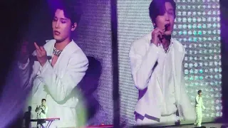 [FANCAM] 221006 NCT 127 THE LINK in LA - Another World (Taeil)+Love Sign (Taeil x Haechan)