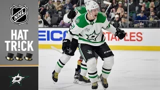 Radek Faksa tallies natural hat trick for first career hatty