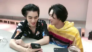 【ENG SUB/中字】220730 WayV TEN XIAOJUN WEIBO YIZHIBO Live 威神V 李永钦 肖俊 微博一直播