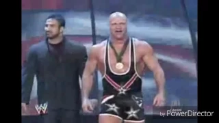 WWE: KURT ANGLE RETURNS TO SMACKDOWN (2006)