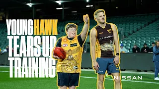 What happens when an AFL fan CRASHES training?