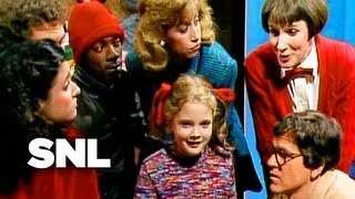 Cold Opening: Drew Barrymore's Dressing Room - Saturday Night Live