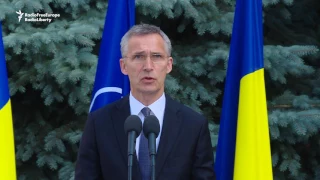 NATO Head: Russia 'Must Withdraw Its Thousands' Of Troops From Ukraine