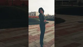 #shorts Дарят женщинам цветы - Настоящие мужчины.