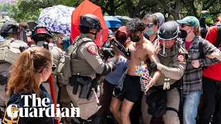 Gaza protesters arrested by police at University of Texas