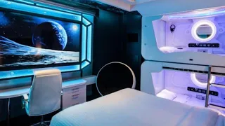 Luxury Theme room Fantasyland Hotel / Spaceship room / Edmonton 🇨🇦