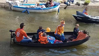 Kings-day in the Netherlands, a walk through Utrecht in orange 😊